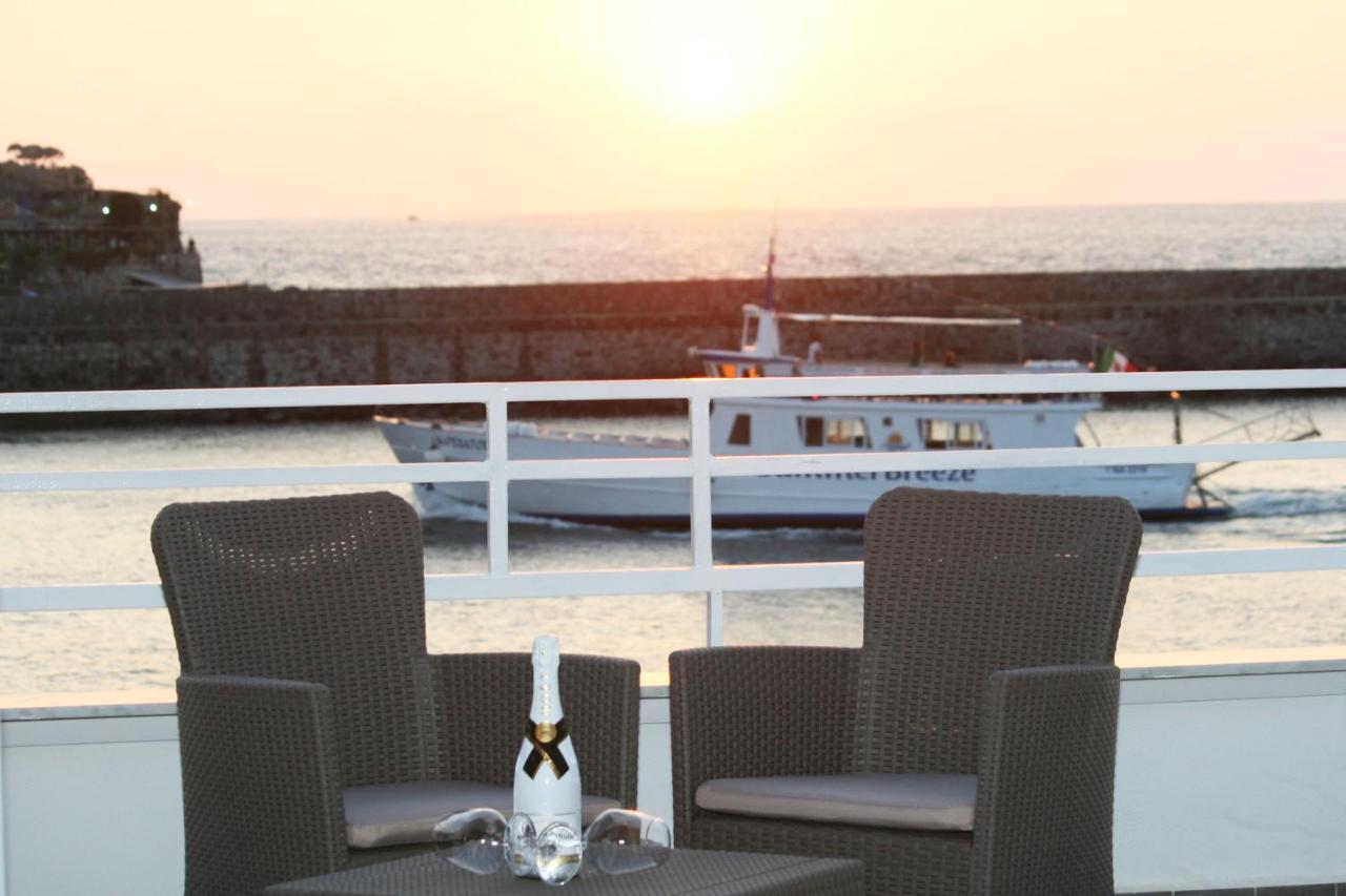 Clipper Couette-café Ischia
